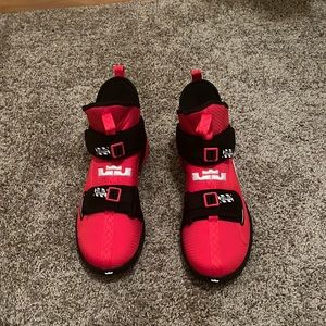 Nike Lebron Soldier 13 SFG